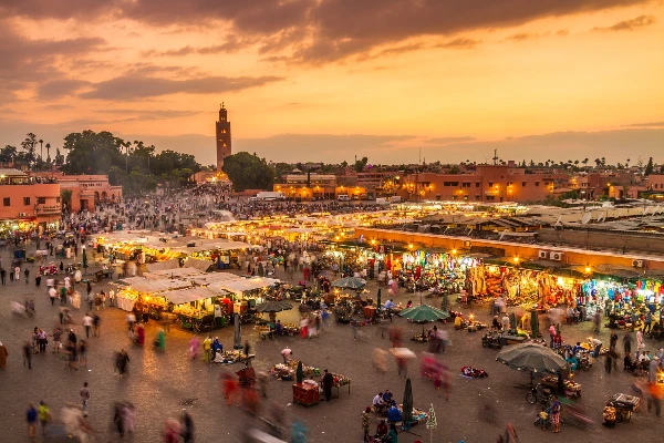 Fes a Marrakech in 5 Giorni con un'avventura nel Sahara e un'escursione in cammello