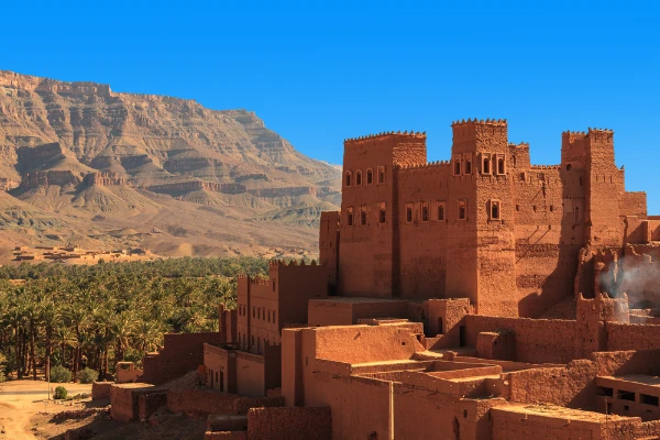 Marrakech a Merzouga en 4 días con regreso panorámico a través del valle del Draa.